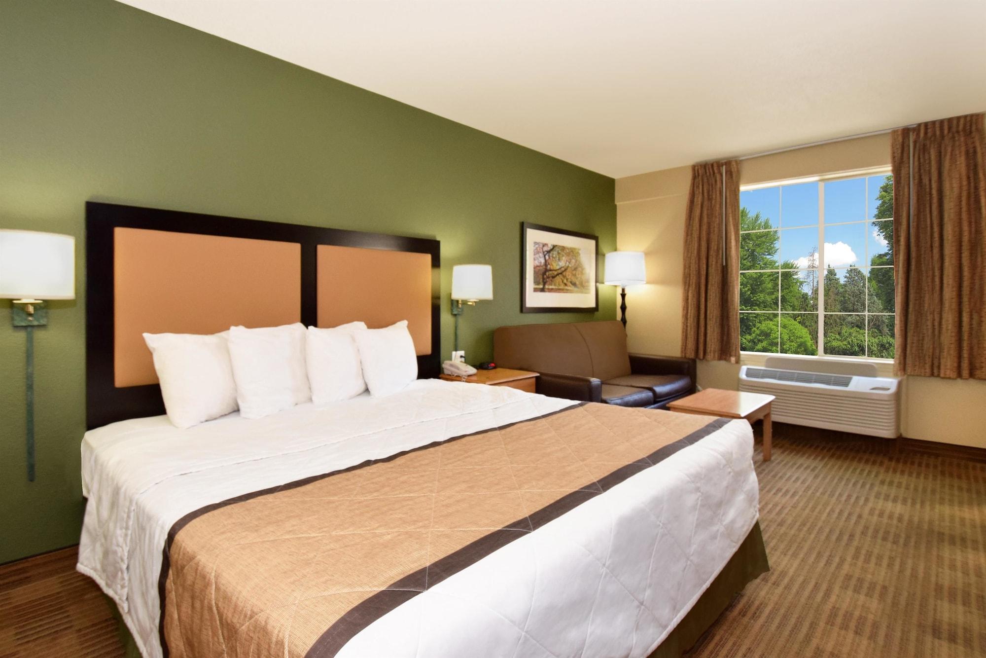 เอ็กซ์เทนด์ สเตย์ อเมริกา ริชมอนด์ เวสต์เอนด์ I64 Hotel ชอร์ตพัมพ์ ภายนอก รูปภาพ