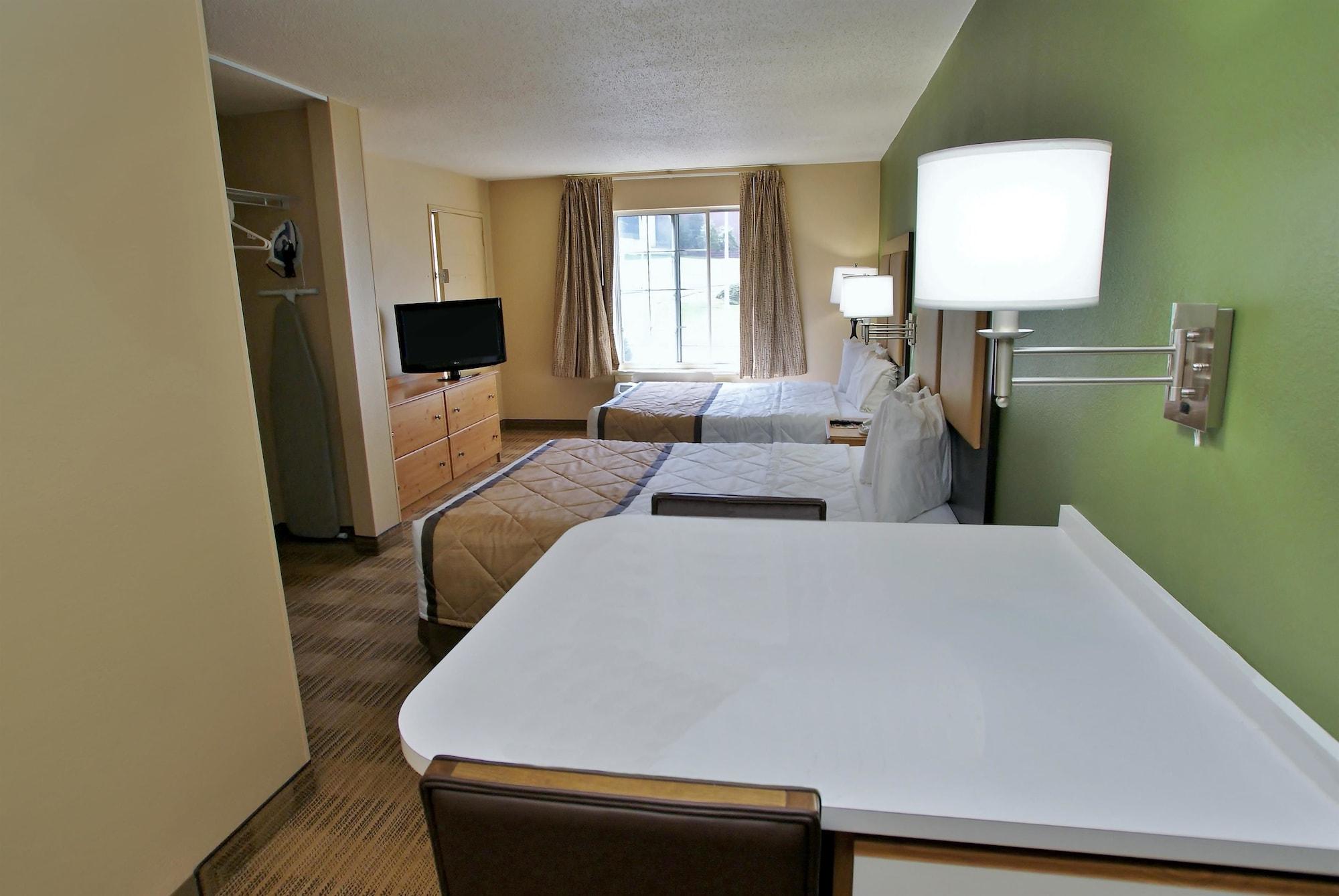 เอ็กซ์เทนด์ สเตย์ อเมริกา ริชมอนด์ เวสต์เอนด์ I64 Hotel ชอร์ตพัมพ์ ภายนอก รูปภาพ