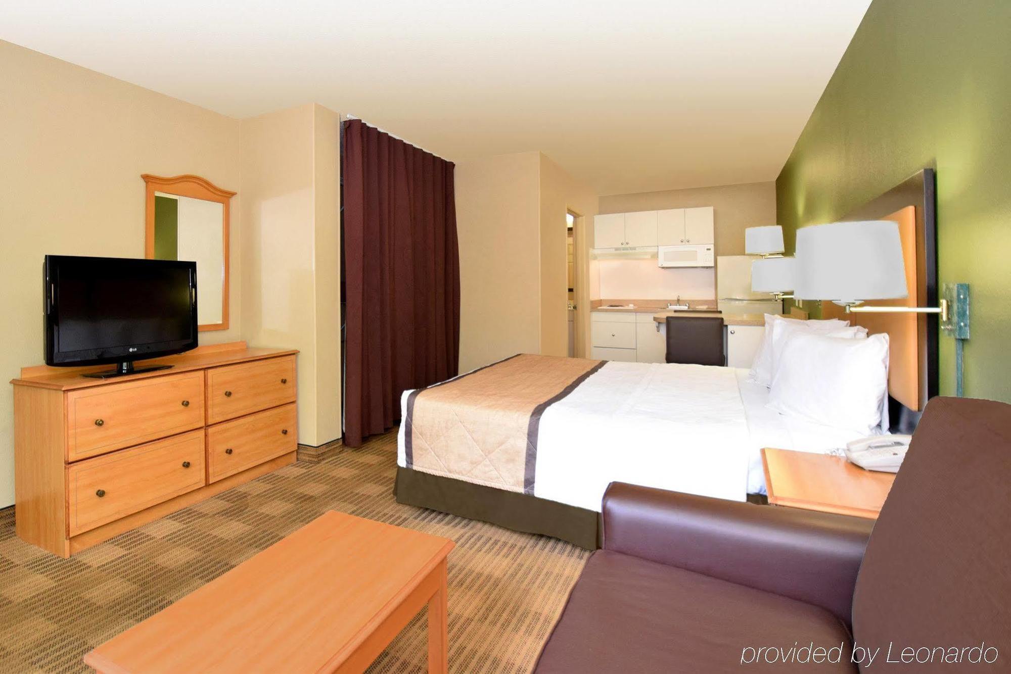 เอ็กซ์เทนด์ สเตย์ อเมริกา ริชมอนด์ เวสต์เอนด์ I64 Hotel ชอร์ตพัมพ์ ภายนอก รูปภาพ